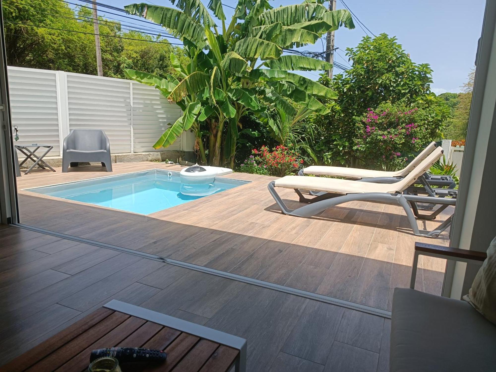 Soley Bungalows Nonis 2 Pers Adult Only Sainte-Anne  Buitenkant foto